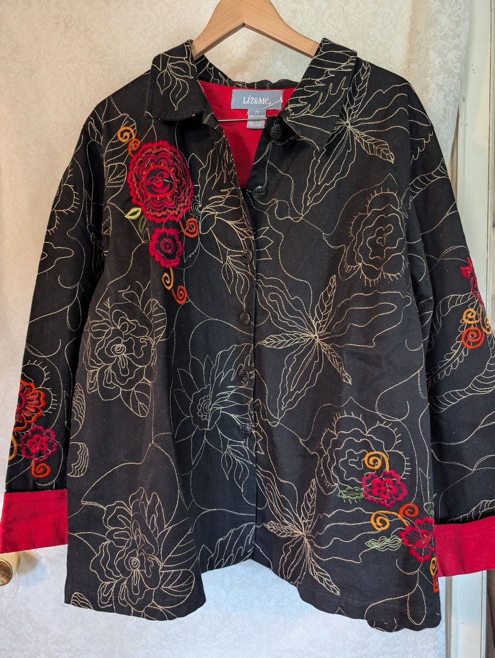 Liz & Co. 100% Cotton Embroidered Jacket Black And Red